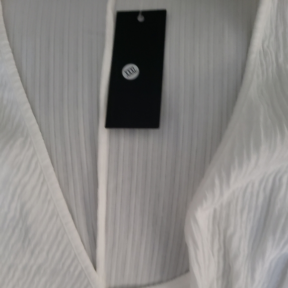 Luxe plus size O ring detail wrap dress - Picture 8 of 8